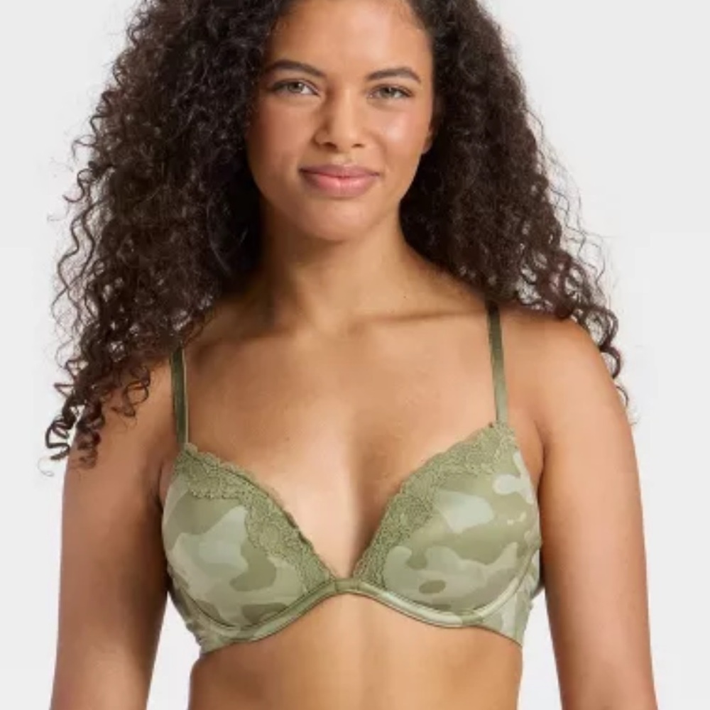 Wild Fable Women's Lace Trim Super Push-Up Bra‎ Green 36A